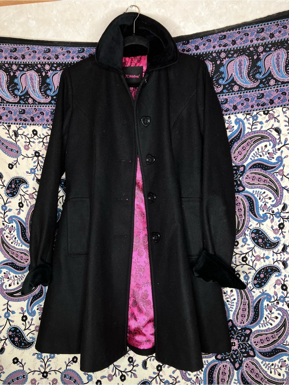 Betsey Johnson VTG y2k heart button wool coat
